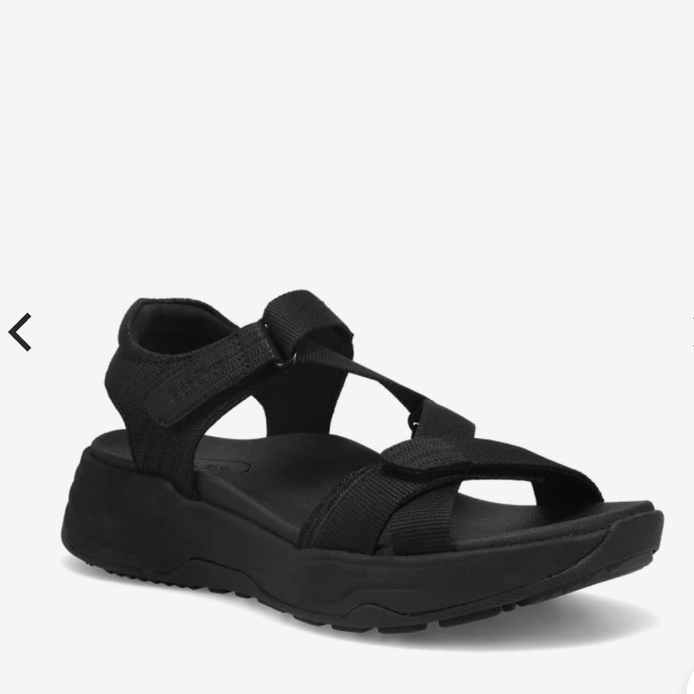 Taos Super Z Sandal New in Box